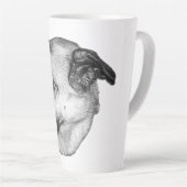 Zachte foto, ochtendmok latte mok (Rechterhoek)