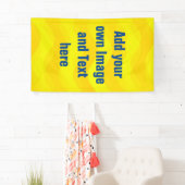 Zachte golven geel en uw ideeën spandoek (Insitu)