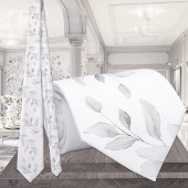 Zachte grijze eucalyptus op het witte bruin stropdas