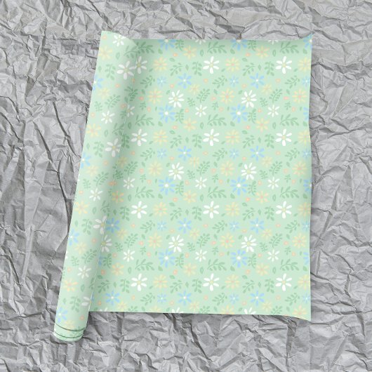 Zachte Groene Bloemen met Wit Blauw Gele Bloemen Cadeaupapier