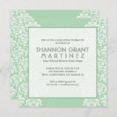 Zachte groene en witte bloemen, elegant Afstudeerd Kaart (Voorkant / Achterkant)