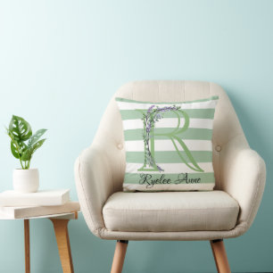 Zachte groene stroken monogram lavendel groen kussen