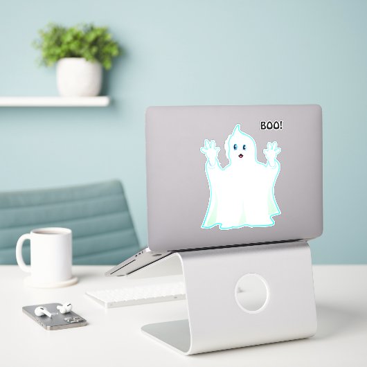 Zachte Halloween Geest Sticker (Laptop op bureau)