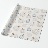 Zachte Herfst Blauwe Witte Pompoenen Cadeaupapier (Uitgerold)