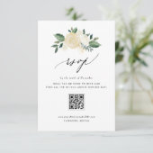 Zachte Ivoren Bloemen En Groen Trouwen QR Code RSVP Kaartje (Staand voorkant)