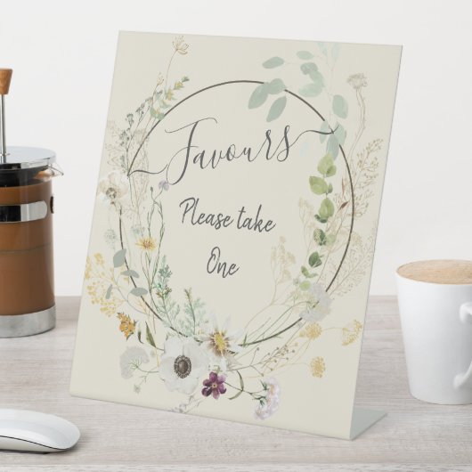 Zachte kleur Wilde bloemen Pedestal Sign Reclamebord Met Voetstuk (Insitu)