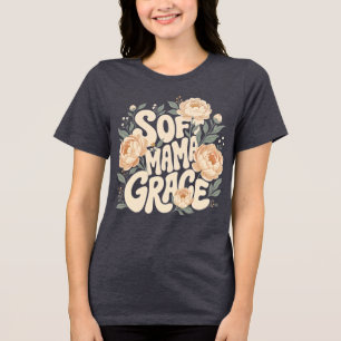 Zachte Mama Grace Diep Pruim Bloemrijke Retro Typo Tri-Blend Shirt
