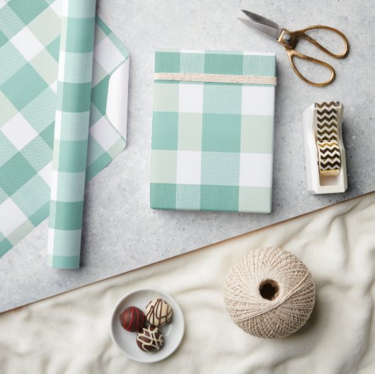 Zachte Mintgroene Witte Verse Gingham Schotse Ruit Cadeaupapier (Crafts)