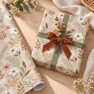 Zachte Neutrale Salie Terracotta Wilde Bloemen Cadeaupapier
