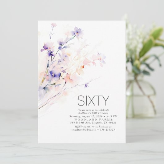 Zachte Paarse en Blush Flowers Elegante Verjaardag Kaart (Staand voorkant)