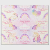 Zachte pasta's en regenbogen, eenkleurige wolken e cadeaupapier (Vlak)