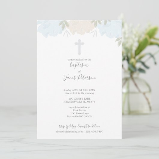 Zachte pastblauw ponies Cross Boy Baptisme Kaart (Staand voorkant)