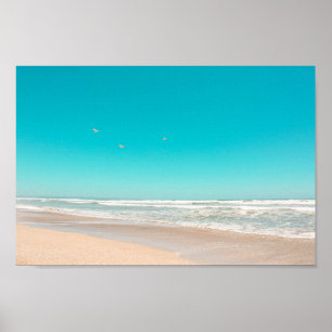 Zachte pasteien voor de kust van Sandy Beach Sky Poster