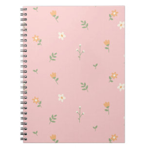 Zachte Pastel Bloemmotief op Roze Achtergrond Notitieboek