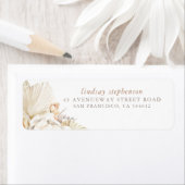 Zachte Pastelkleuren Bloemen en Gedroogde Palmblad Etiket (Insitu)