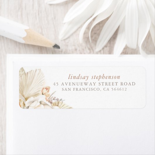 Zachte Pastelkleuren Bloemen en Gedroogde Palmblad Etiket (Insitu)