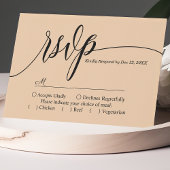 Zachte Perzik Eenvoudige Script Trouw RSVP Kaart