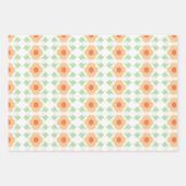 Zachte perzikkleurig bloemig inpakpapier vel (Voorkant)