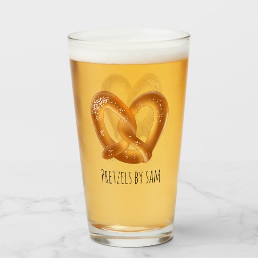 Zachte pretzel met zout glas (Voorkant gevuld)