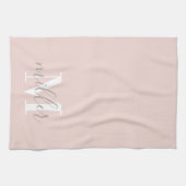 Zachte Roze Aangepaste Familienaam Monogram Theedoek (Horizontaal)
