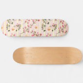 Zachte Roze Bloem Streep Patroon Persoonlijk Skateboard (Horizontaal)