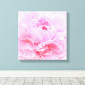 zachte roze bloemblaadjes canvas print (Insitu (Houten vloer))