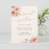 Zachte Roze Bloemen Sweet Sixteen 16e Verjaardag Kaart (Staand voorkant)