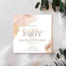 Zachte Roze Bloemige Verjaardagsfeest Uitnodiging 