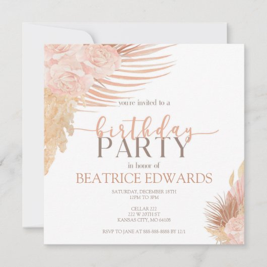 Zachte Roze Bloemige Verjaardagsfeest Uitnodiging (Voorkant)