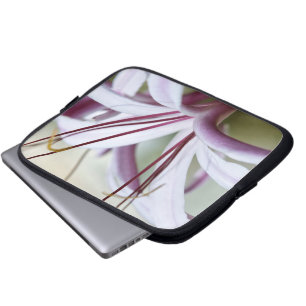 Zachte Roze Lelie Bloem Botanische Foto Kunst Laptop Sleeve