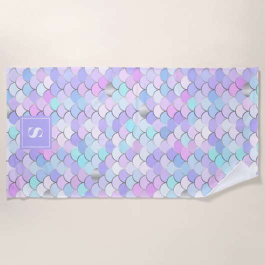 Zachte Roze Paarse Zeemeermin Schubben Monogram Ge Strandlaken (Voorkant)