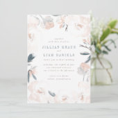 Zachte roze pioen bruiloft uitnodiging (Staand voorkant)