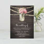 Zachte Roze Pioen Mason Jar QR Code Houten Bruilof Kaart (Staand voorkant)