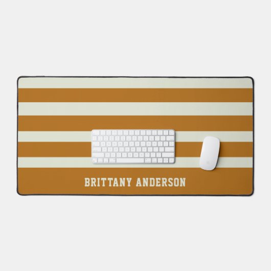Zachte salie en warm bruin strepen patroon bureaumat (Keyboard & Muis)