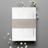 Zachte Taupe Persoonlijke bruiloft Uitnodigingen Wikkel