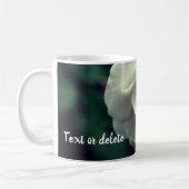 Zachte witte rozen, speciaal gepersonaliseerd koffiemok (Links)