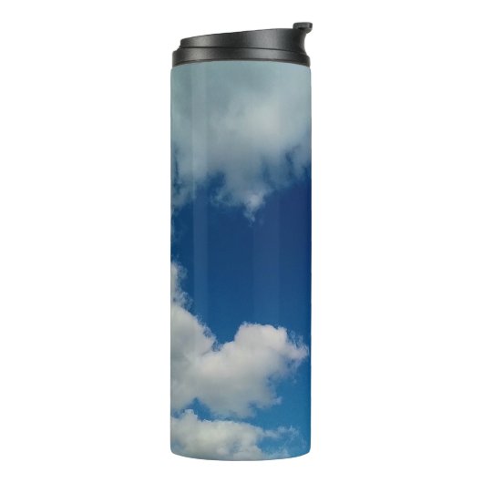 Zachte witte wolken thermosbeker (Gedraaid links)