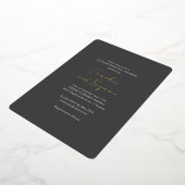 Zachte Zwarte Gouden Script Chic Koppels Bruiloft Folie Uitnodiging (Gedraaid)