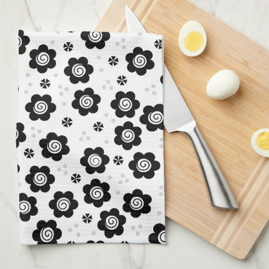 Zachte zwarte witte bloemen Handdoek (Quarter Fold)