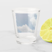 Zachtheid in de wolken shot glas (Achterkant)