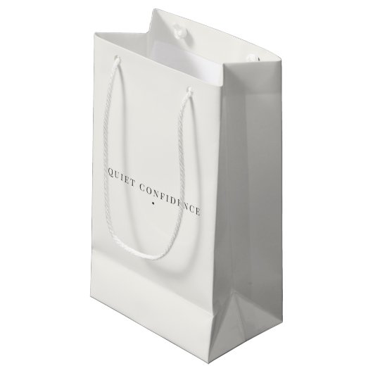Zachtmoedige Minimalistische Cadeautas (Voorkant Gekanteld)