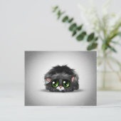 Zad en eenzaam klein katje met enorme groene ogen briefkaart (Staand voorkant)