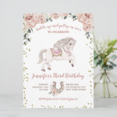 Zaddle Up Girl Pink Pony Birthday Uitnodiging (Staand voorkant)
