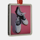 Zadelschoenen Metalen Ornament (Rechts)