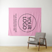 Zakelijk bedrijfslogo en tekst bedrijf Roze Wandkleed (In Situ (horizontaal))