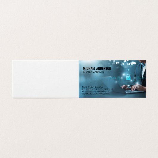 Zakelijk Man op de computer | Gegevens Kaart (Buitenkant ongevouwen)