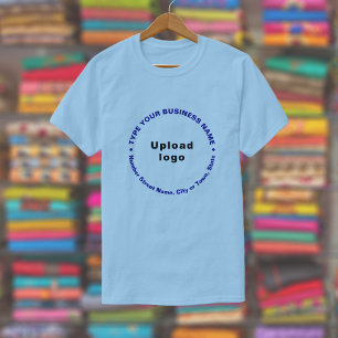 Zakelijk Merk in Ronde Patroon Tekst op Lichtblauw T-shirt