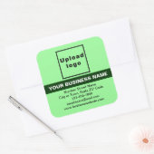 Zakelijk merk met hooglicht op lichtgroen vierkante sticker (Envelop)