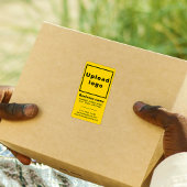 Zakelijk merk op gele portret verzendlabel