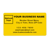 Zakelijk merk op gele verzendlabel (Voorkant)